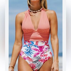 Cupshe Tropical Plunging Halterneck Tummy Control One-Piece Swim size small